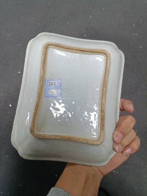 古玩陶瓷人物花繪四方賞盤拍賣，當前價格2388元