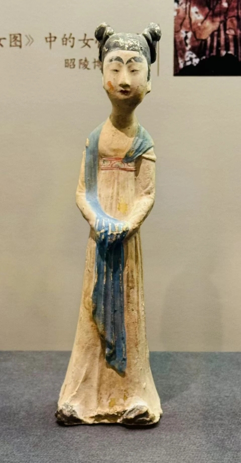 古玩陶瓷陶俑頭拍賣,當前價格2000元