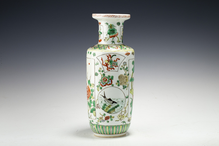 古玩陶瓷晚清·五彩開(kāi)窗花卉紋棒槌瓶拍賣,當(dāng)前價(jià)格4464元