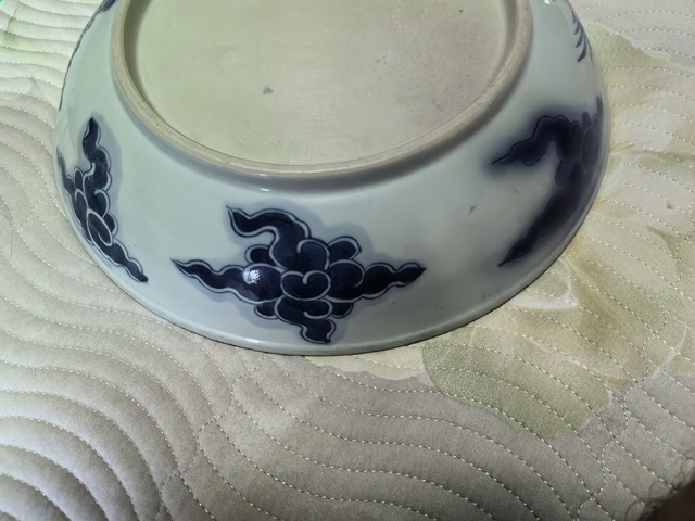 古玩陶瓷清雍正 過(guò)墻龍紋盤真品鑒賞圖