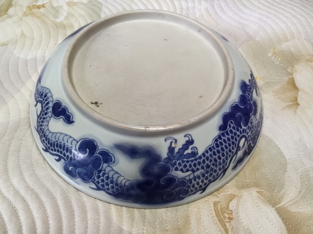 古玩陶瓷清雍正 過(guò)墻龍紋盤真品鑒賞圖
