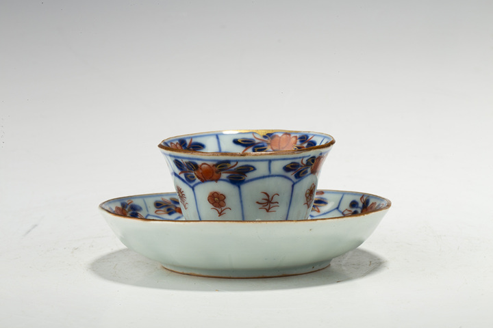 古玩陶瓷清康熙·青花礬紅開窗花卉嬰戲紋杯碟拍賣，當前價格2068元