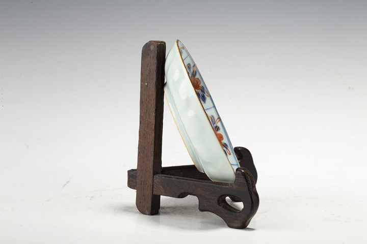 古玩陶瓷清康熙·青花礬紅開窗花卉嬰戲紋杯碟拍賣，當前價格2068元