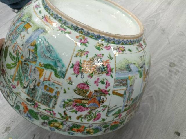 古玩陶瓷廣彩人物碗真品鑒賞圖