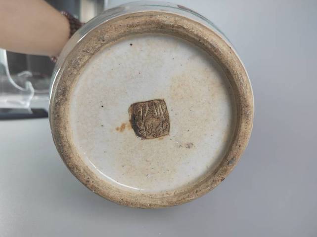 古玩陶瓷哥釉五彩柳葉瓶真品鑒賞圖