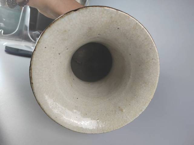 古玩陶瓷哥釉五彩柳葉瓶真品鑒賞圖
