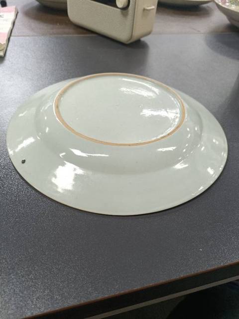 古玩陶瓷粉彩花卉盤拍賣，當(dāng)前價(jià)格2588元
