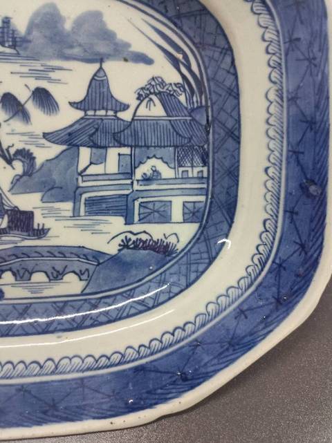 古玩陶瓷青花山水人物賞盤真品鑒賞圖