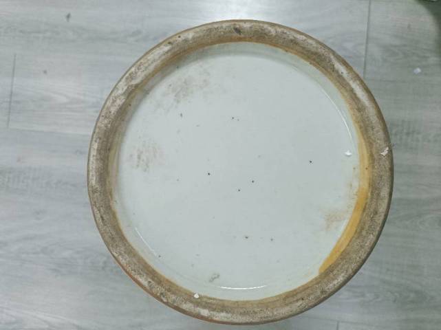 古玩陶瓷廣彩人物大賞瓶真品鑒賞圖