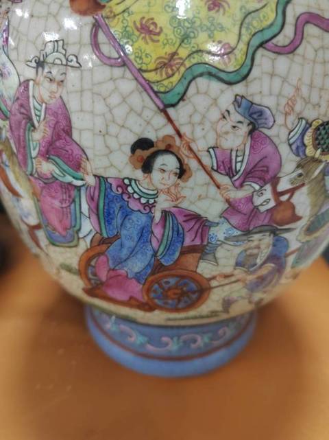 古玩陶瓷哥釉五彩雙耳瓶拍賣,當前價格11888元
