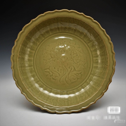 古玩陶瓷龍泉青瓷處州刻花盤真品鑒賞圖