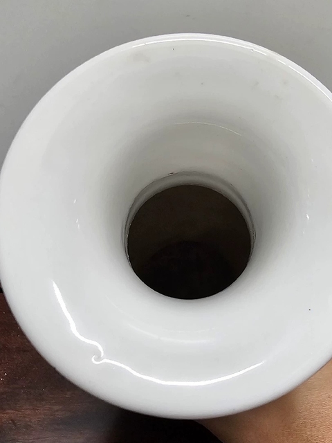 古玩陶瓷粉彩觀音瓶真品鑒賞圖