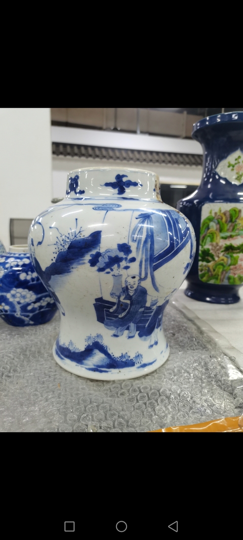 古玩陶瓷人物紋青花將軍罐真品鑒賞圖