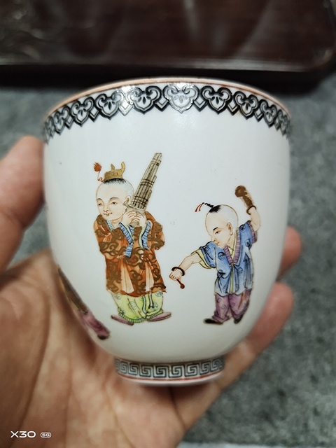 古玩陶瓷民國 粉彩人物杯真品鑒賞圖