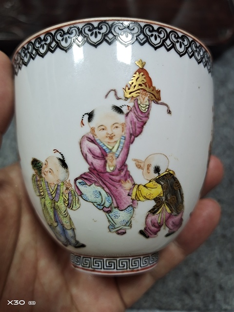 古玩陶瓷民國 粉彩人物杯真品鑒賞圖