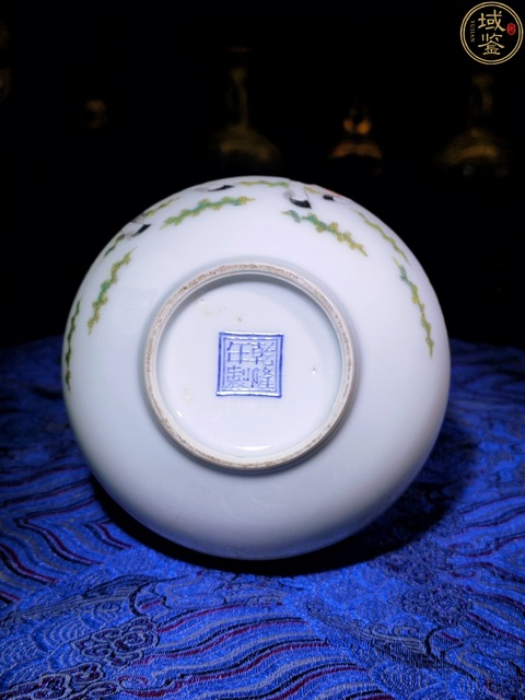 古玩陶瓷琺瑯彩人物故事詩文蒜頭瓶真品鑒賞圖