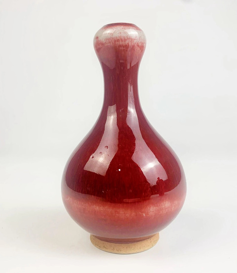 古玩陶瓷紅釉蒜頭瓶真品鑒賞圖