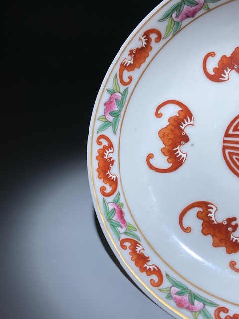 古玩陶瓷福壽紋盤真品鑒賞圖