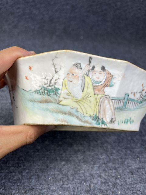 古玩陶瓷淺降彩高士童子紋角碗拍賣，當前價格1388元