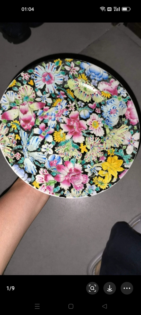 古玩陶瓷墨地粉彩百花紋盤(pán)真品鑒賞圖