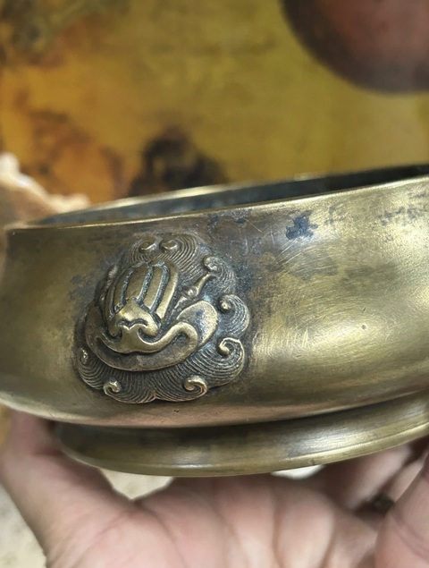 古玩銅器爐子真品鑒賞圖