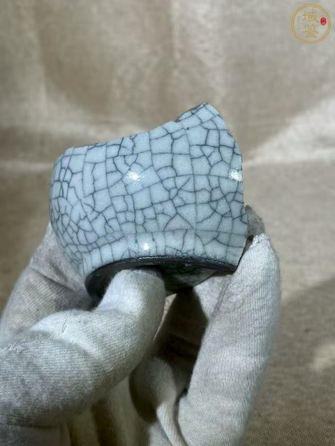 古玩陶瓷哥窯標本真品鑒賞圖