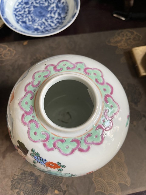 古玩陶瓷粉彩人物故事罐真品鑒賞圖