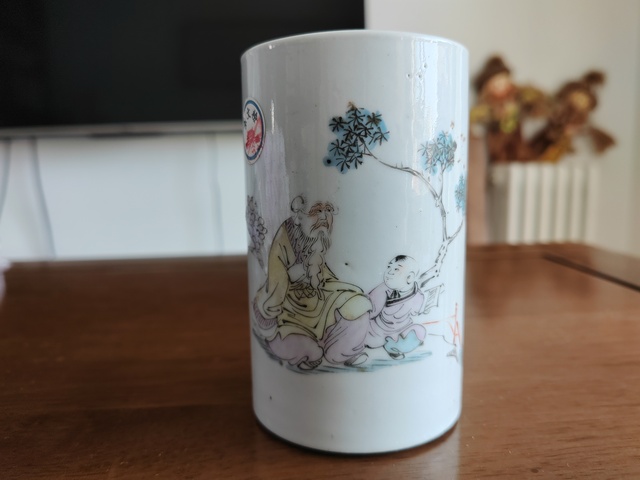 古玩陶瓷粉彩人物故事紋筆筒真品鑒賞圖
