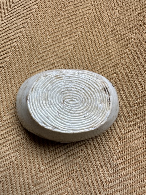 古玩陶瓷白釉小香爐真品鑒賞圖