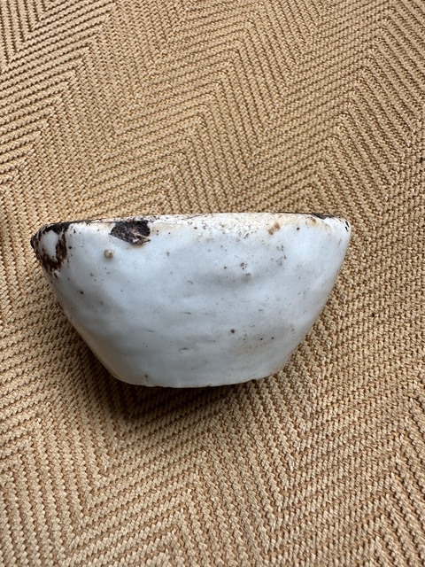 古玩陶瓷白釉小香爐真品鑒賞圖