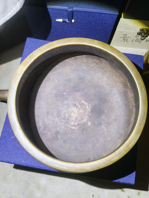 古玩銅器爐拍賣,當前價格19000元