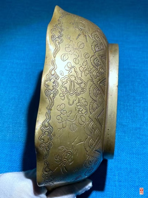 古玩銅器洗拍賣,當(dāng)前價格2700元