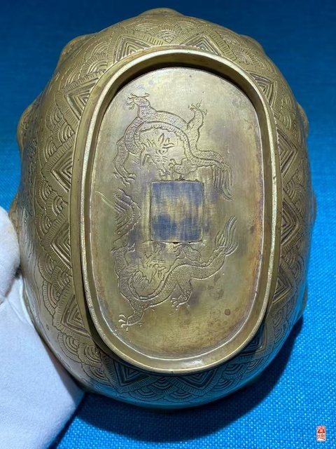古玩銅器洗拍賣,當(dāng)前價格2700元
