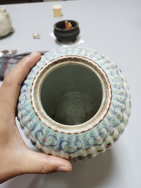 古玩陶瓷瓜棱拍賣,當前價格19800元