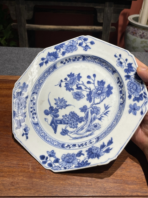 古玩陶瓷青花洞石花卉紋八方盤拍賣，當前價格868元