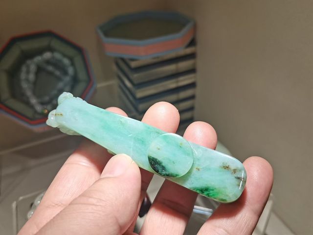 古玩雜項翡翠拍賣,當前價格8800元