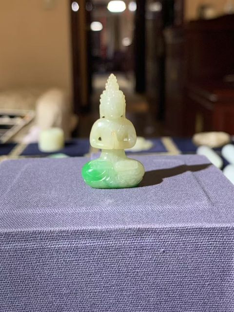 古玩雜項翡翠拍賣,當前價格15000元