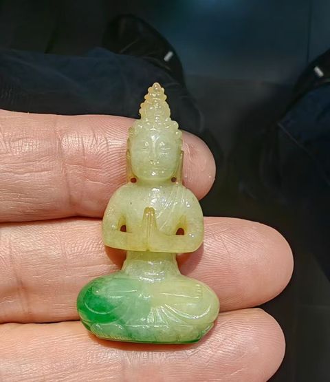 古玩雜項翡翠拍賣,當前價格15000元
