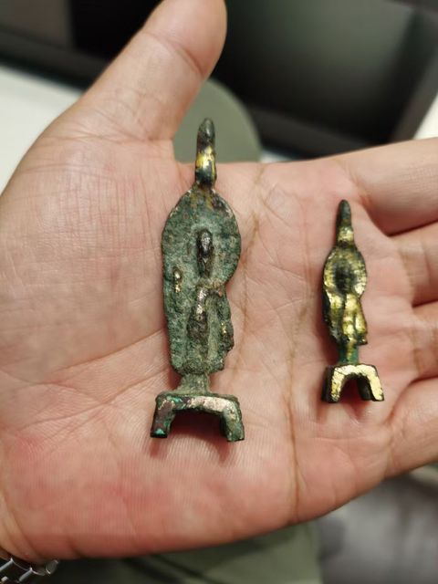 古玩銅器佛拍賣，當(dāng)前價格4700元