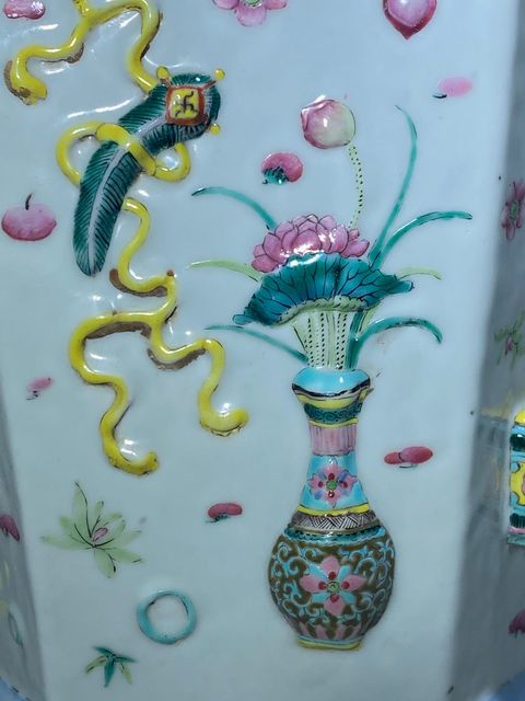 古玩陶瓷粉彩瓶拍賣，當前價格35000元