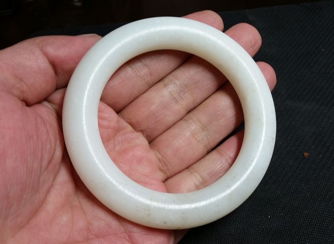 古玩玉器和田玉雕“素紋手鐲”真品鑒賞圖