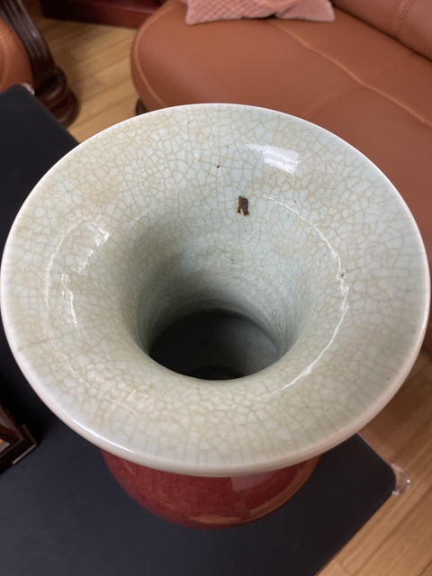 古玩陶瓷紅釉撇口瓶真品鑒賞圖