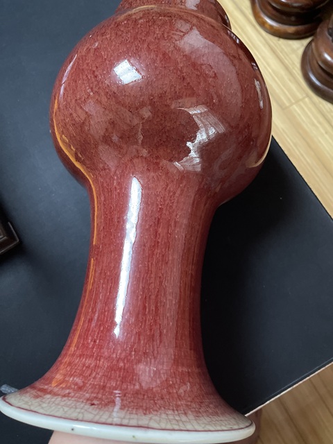 古玩陶瓷紅釉撇口瓶真品鑒賞圖