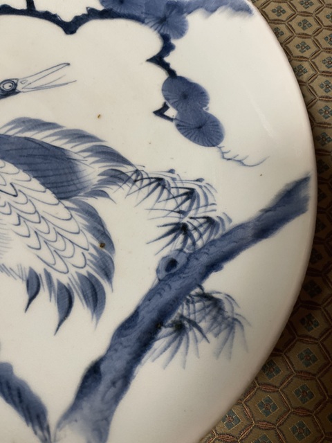 古玩陶瓷松鶴紋青花盤真品鑒賞圖