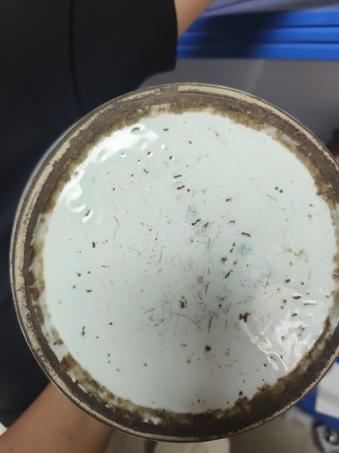 古玩陶瓷青花花卉紋罐真品鑒賞圖