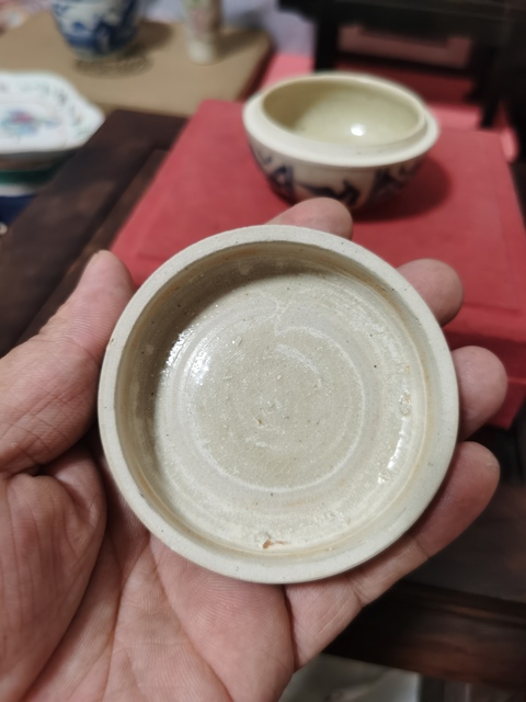 古玩陶瓷青花花卉紋粉盒拍賣,當前價格1200元