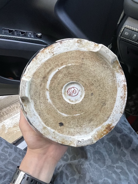 古玩陶瓷墨地粉彩罐真品鑒賞圖