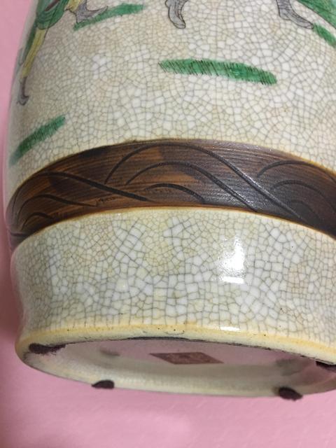 古玩陶瓷哥釉地鐵銹釉刀馬人瓶真品鑒賞圖