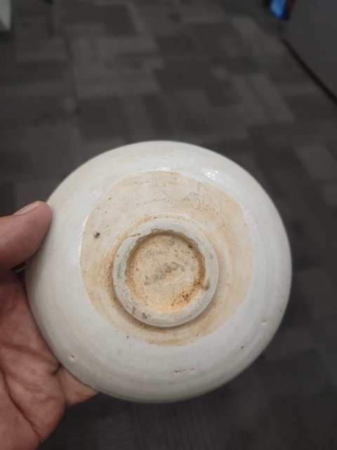 古玩陶瓷白釉碗真品鑒賞圖