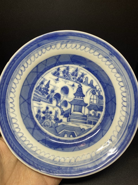 古玩陶瓷清乾隆青花亭臺山水紋深腹盤拍賣,當前價格388元